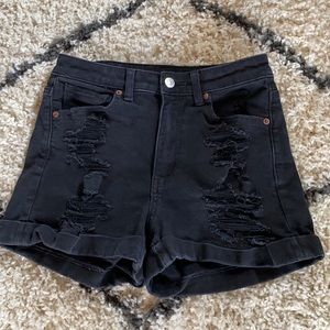 American Eagle Mom High-Rise Jean Short